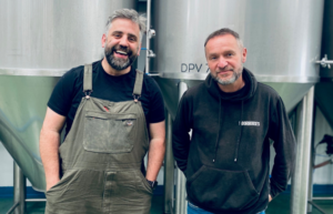 SQUAWK founder and owner, Oliver Turton (L) with Dan Casaru (R), head brewer at Moorhouse’s.